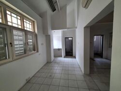 Pahang Street (D7), Shop House #603572261